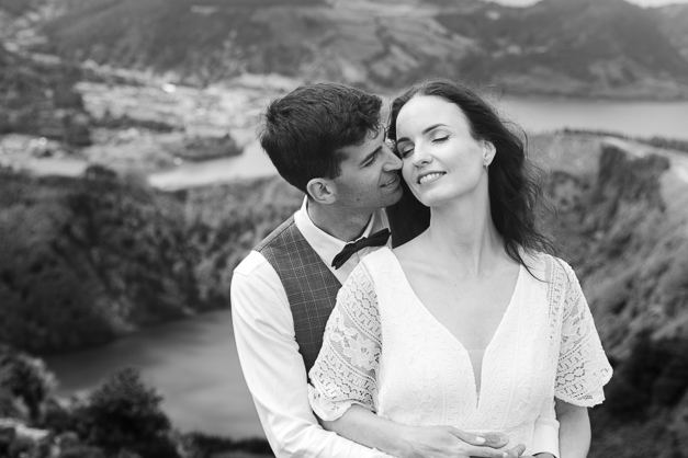 Black and white image of bride and groom during an elopement in the Azores